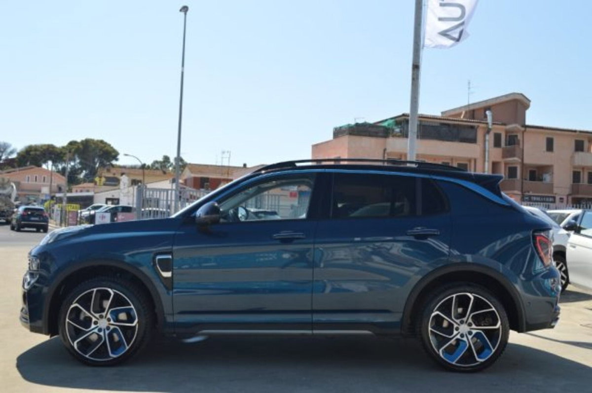 Lynk & Co 01 01 1.5 td phev (5)