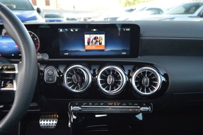Mercedes-Benz Classe A Sedan 180 AMG Line Premium Plus auto (11)