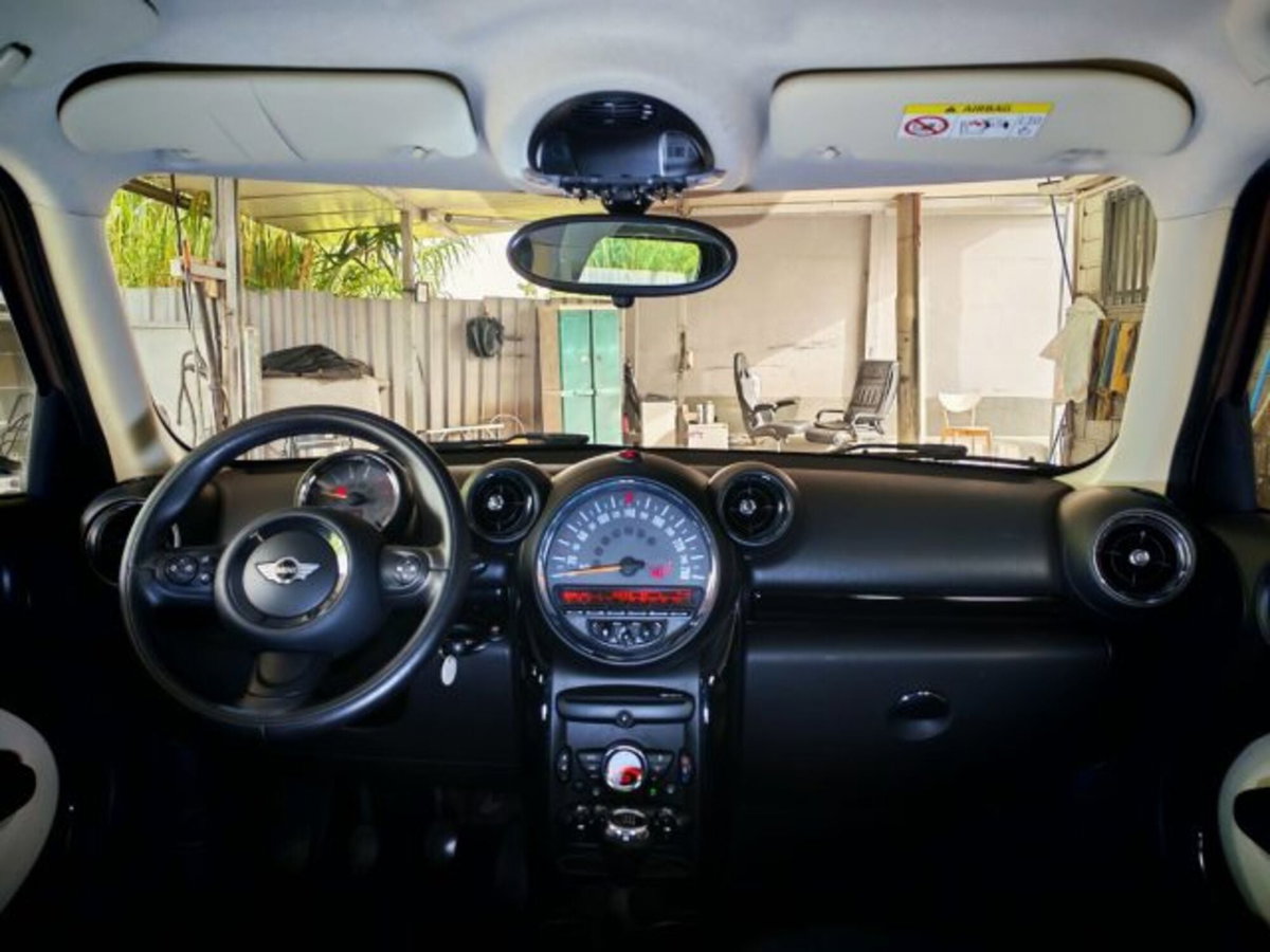 MINI Mini Countryman 1.6 Cooper D Countryman (7)