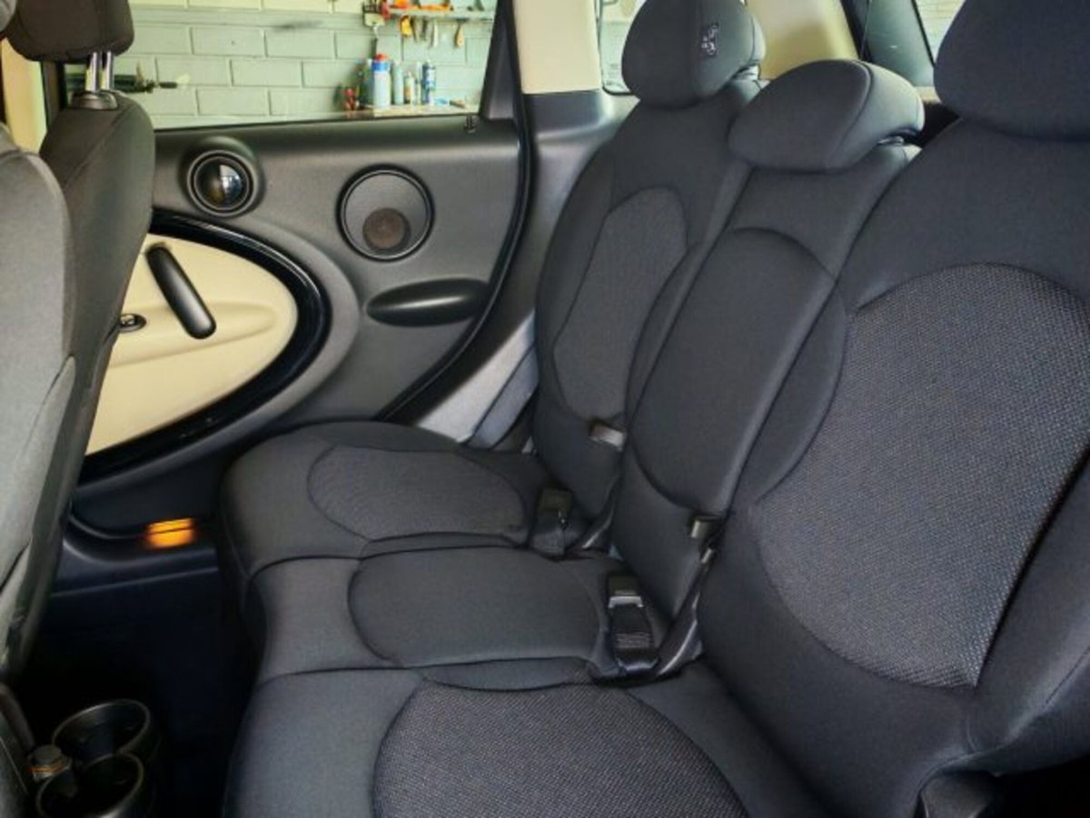 MINI Mini Countryman 1.6 Cooper D Countryman (9)