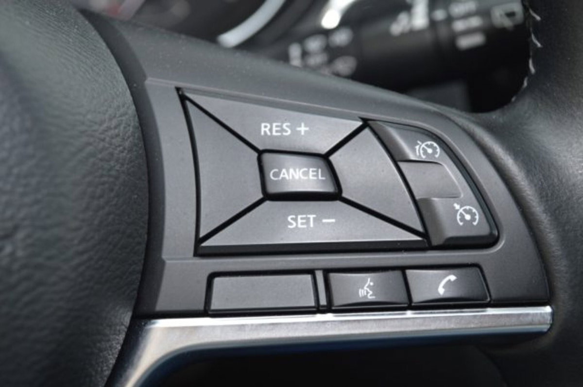Nissan Qashqai 1.3 DIG-T 140 CV N-Connecta (14)