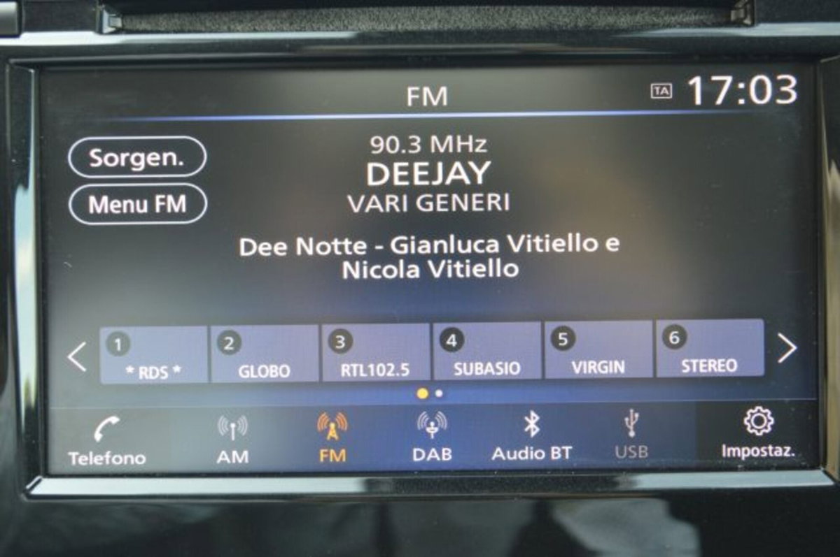 Nissan Qashqai 1.3 DIG-T 140 CV N-Connecta (16)
