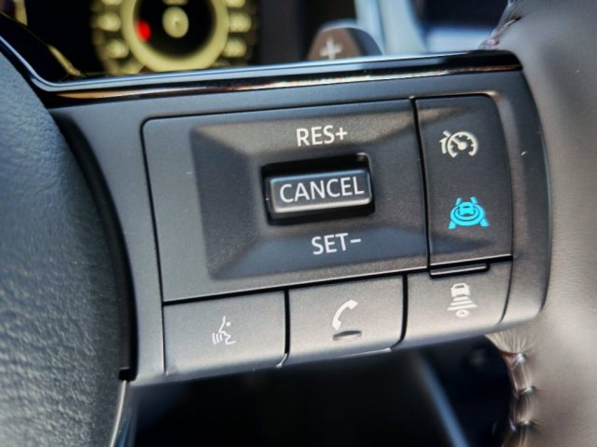 Nissan Qashqai 1.3 mhev Tekna 4wd 158cv xtronic (14)