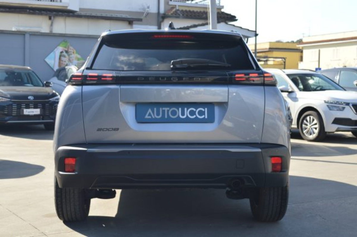 Peugeot 2008 1.2 puretech Allure s&s 100cv (6)