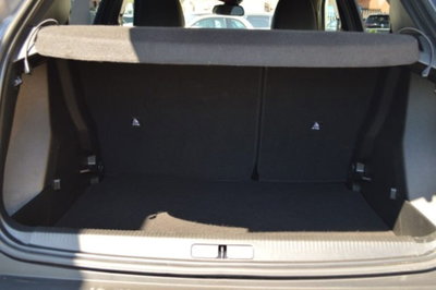Peugeot 2008 PureTech 100 S&S Allure (19)