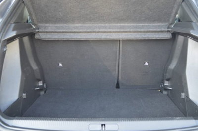 Peugeot 2008 PureTech 130 S&S EAT8 Allure Pack (18)