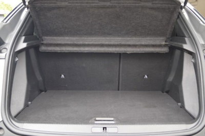 Peugeot 2008 1.2 puretech Allure s&s 130cv eat8 (18)