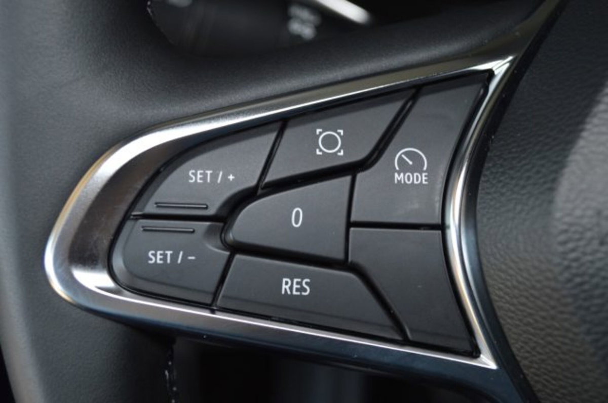 Renault Captur 1.0 eco-g Techno 100cv (13)