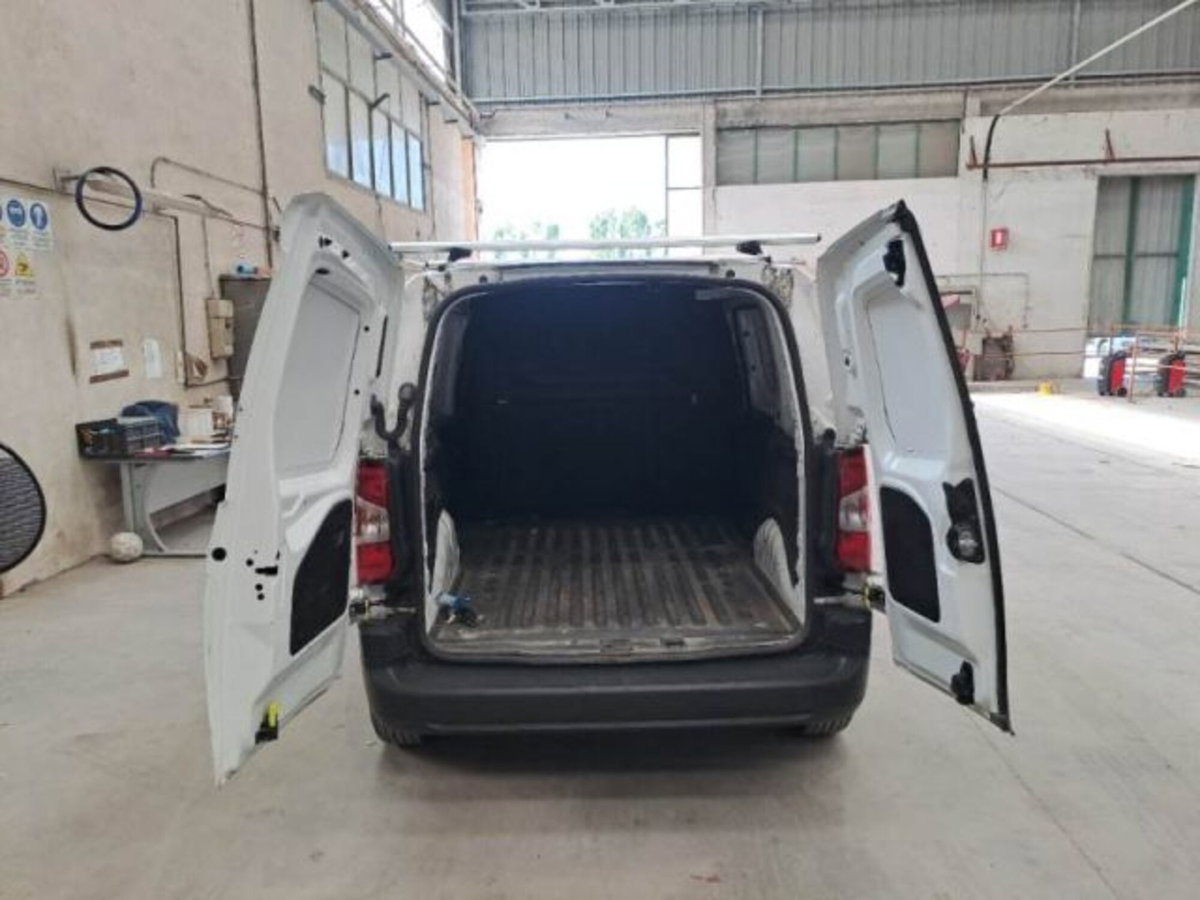 Peugeot Partner Furgone BlueHDi 100 PC Furgone Premium (5)
