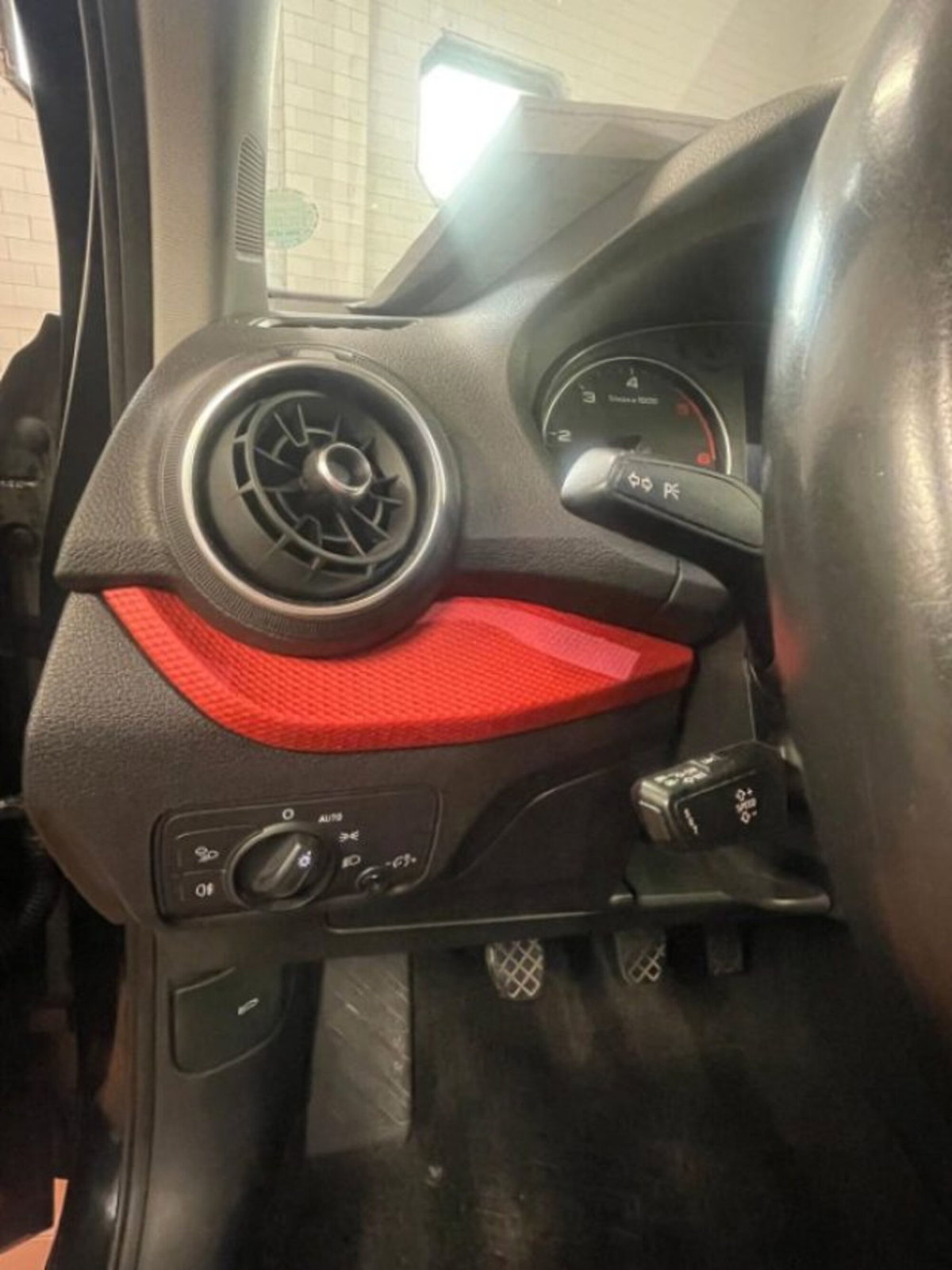 Audi Q2 Q2 30 TDI Identity Black (14)