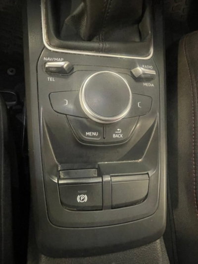 Audi Q2 Q2 30 TDI Identity Black (3)