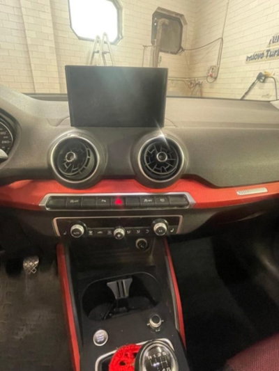 Audi Q2 Q2 30 TDI Identity Black (8)