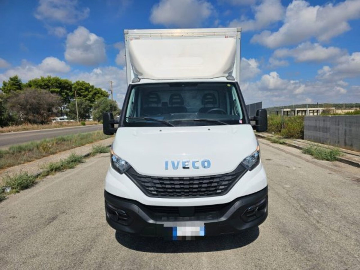 Iveco Daily Telaio 35C14 BTor 2.3 HPT PL-RG Cabinato (2)