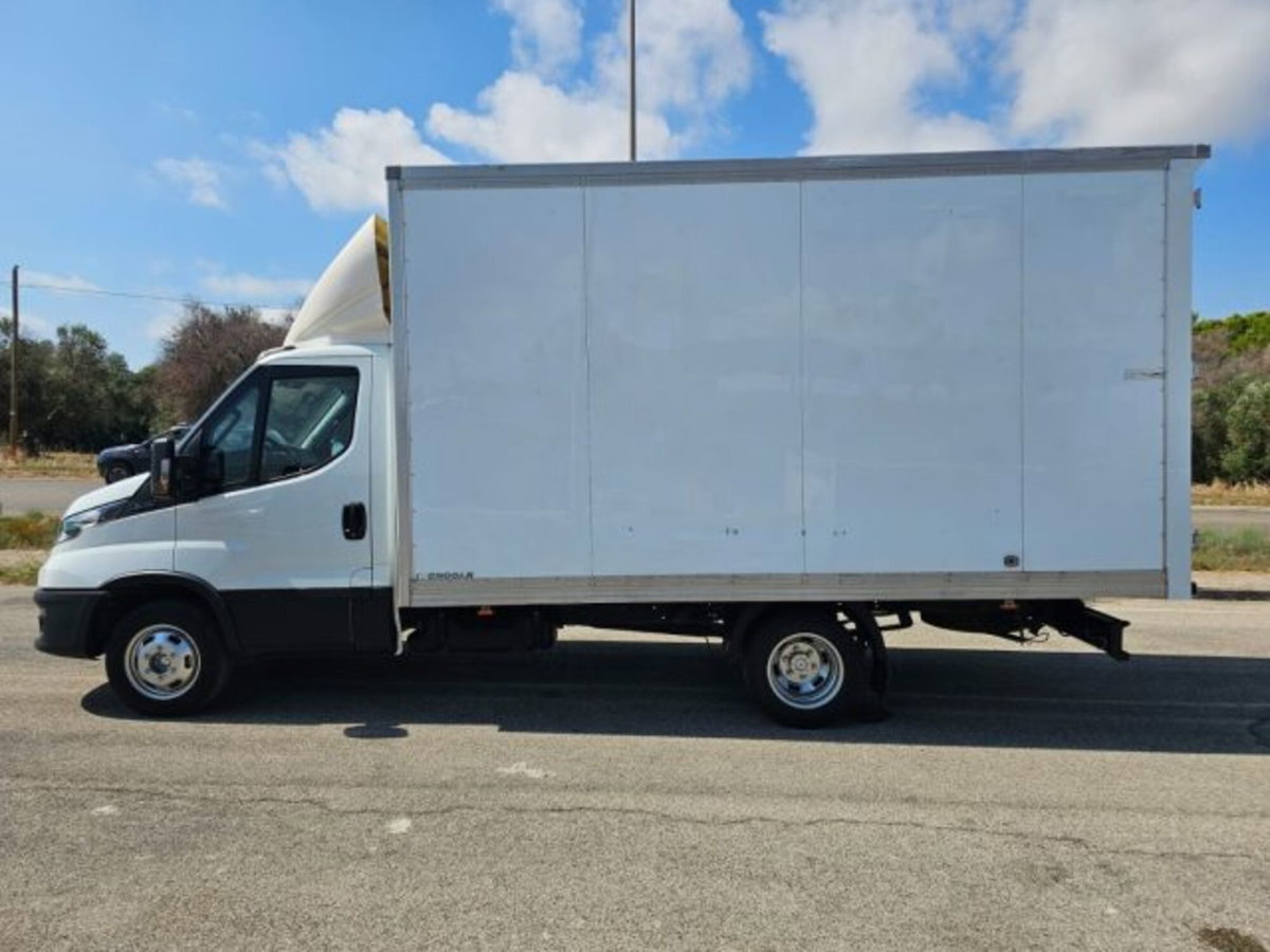 Iveco Daily Telaio 35C14 BTor 2.3 HPT PL-RG Cabinato (9)