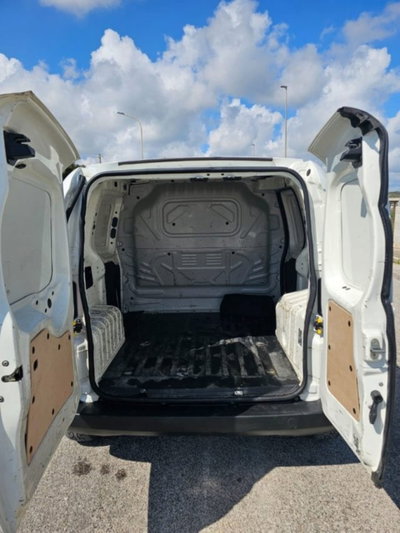 Fiat Fiorino Furgone cargo 1.3 mjt 95cv SX (7)