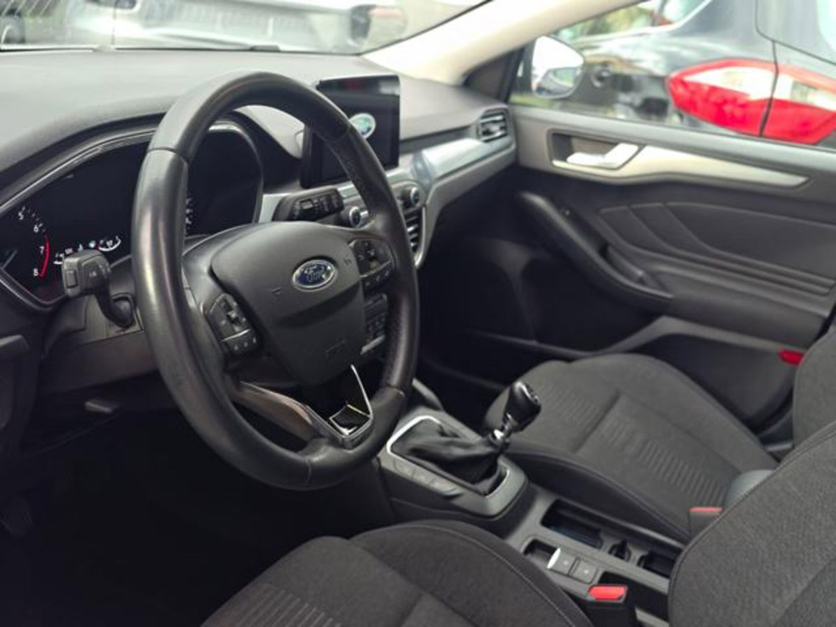 Ford Focus Station Wagon 1.0 EcoBoost 125 CV automatico SW Active (8)