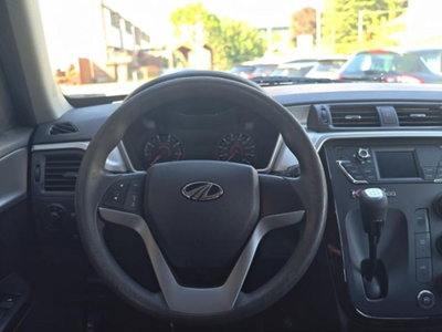 Mahindra KUV100 1.2 K8 m-bifuel (11)