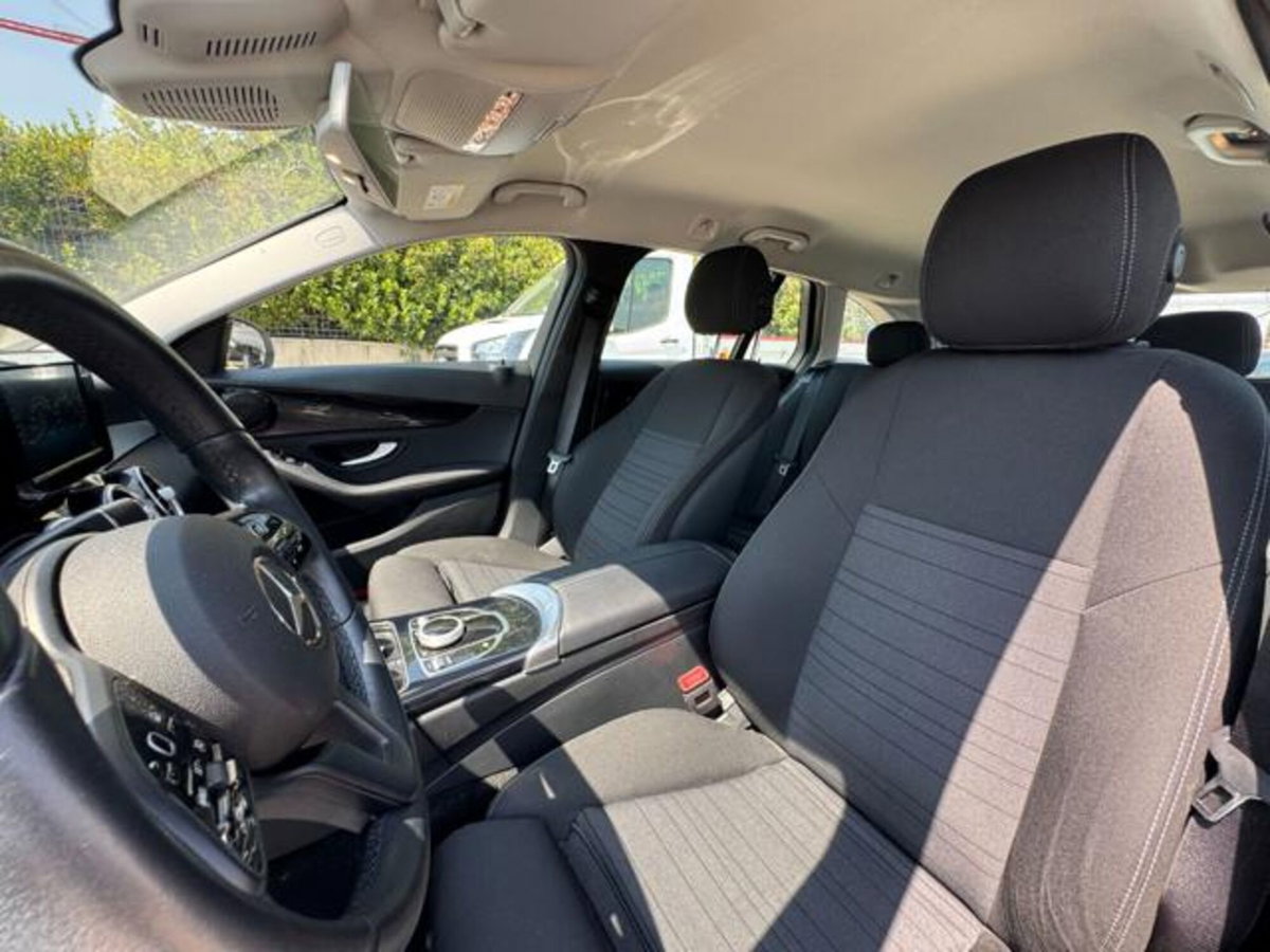 Mercedes-Benz Classe C Station Wagon 200 Auto Executive (14)