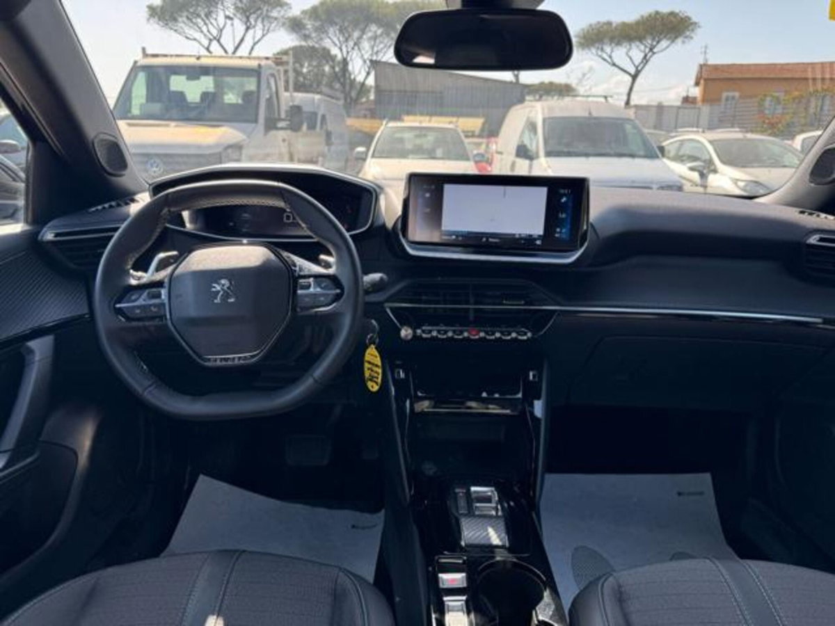 Peugeot 2008 BlueHDi 130 S&S EAT8 Allure Pack (5)