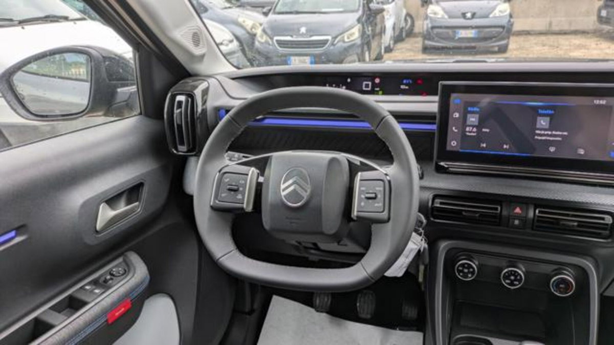 Citroen C3 1.2 puretech turbo You 100cv s&s (8)