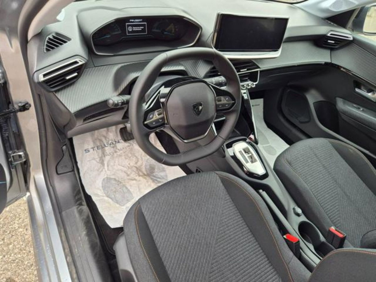Peugeot 208 1.2 hybrid Active 100cv e-dcs 6 (10)