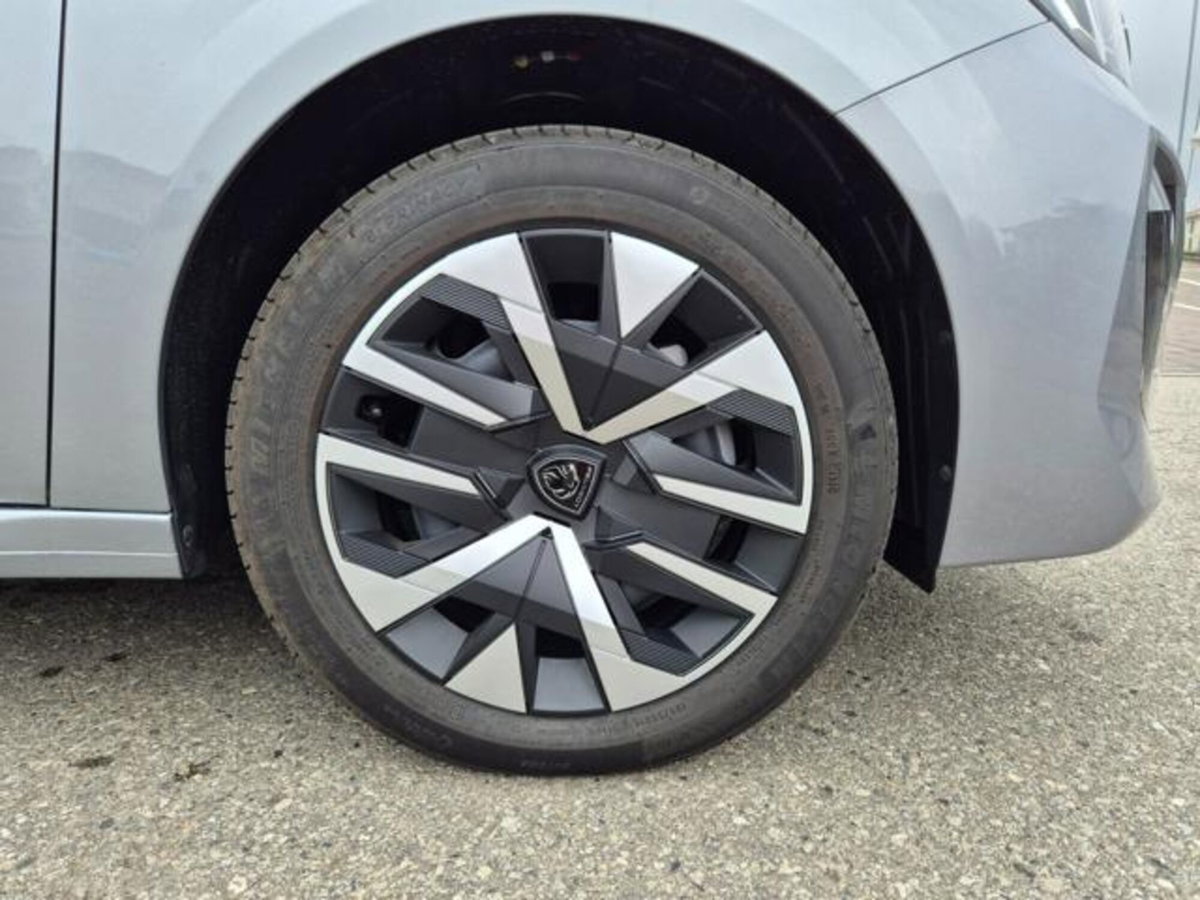 Peugeot 208 1.2 hybrid Active 100cv e-dcs 6 (14)