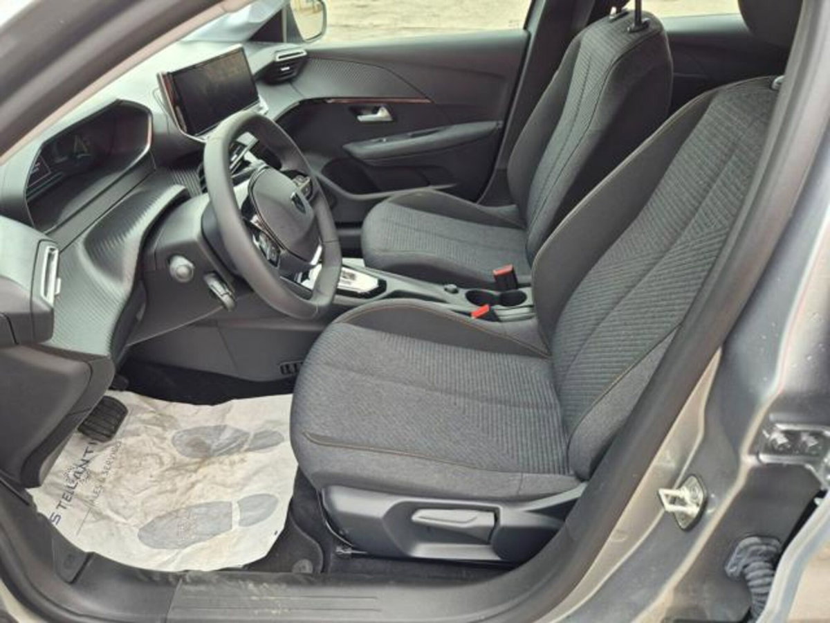 Peugeot 208 1.2 hybrid Active 100cv e-dcs 6 (9)