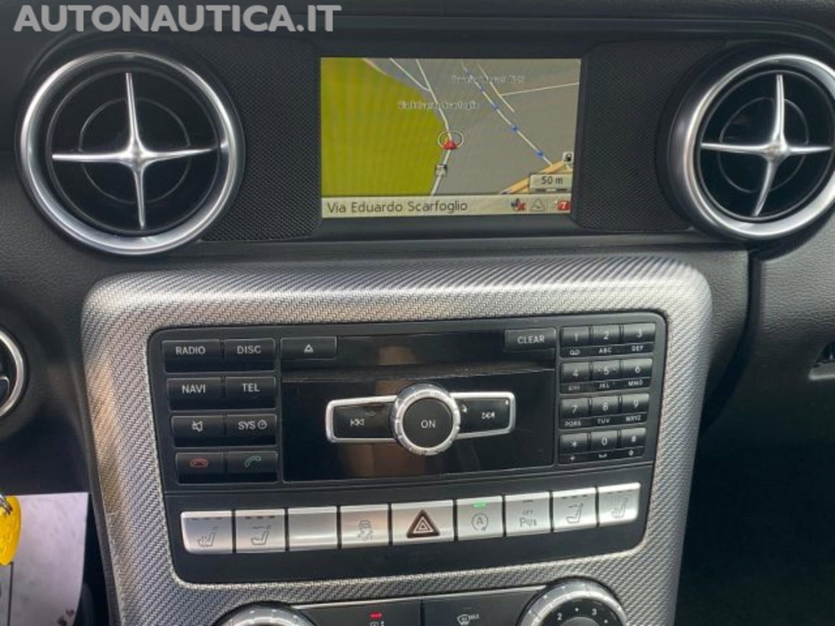 Mercedes-Benz SLK 200 CGI Sport (15)