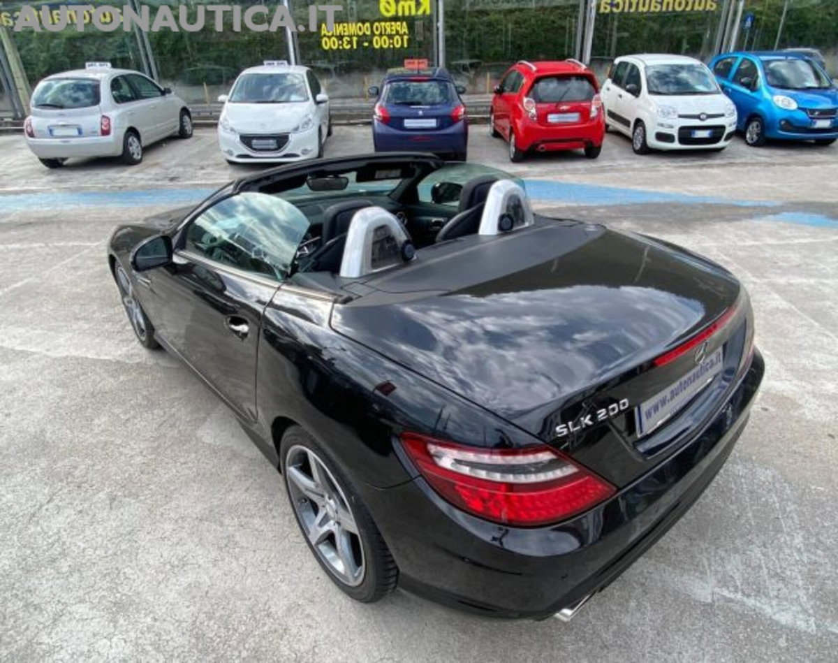 Mercedes-Benz SLK 200 CGI Sport (5)