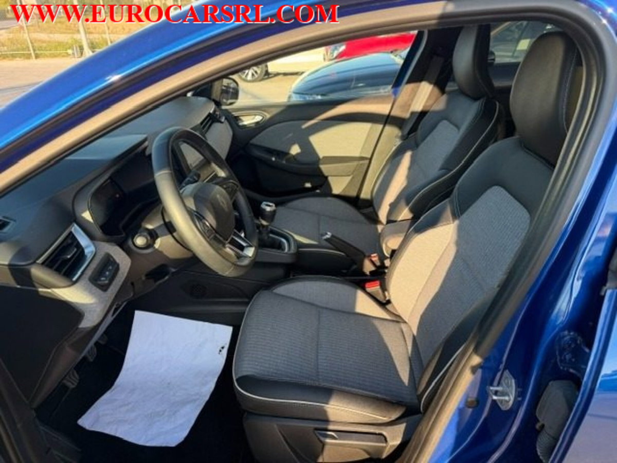 Renault Clio TCe 90 CV 5 porte Techno (12)