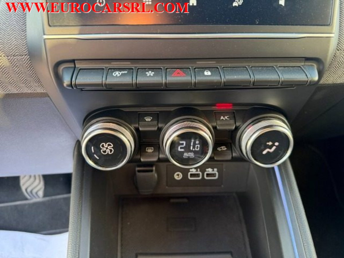 Renault Clio TCe 90 CV 5 porte Techno (20)