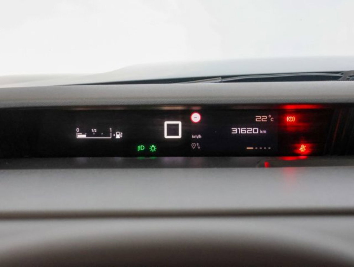 Citroen C3 Aircross 1.2 turbo Plus 100cv (20)
