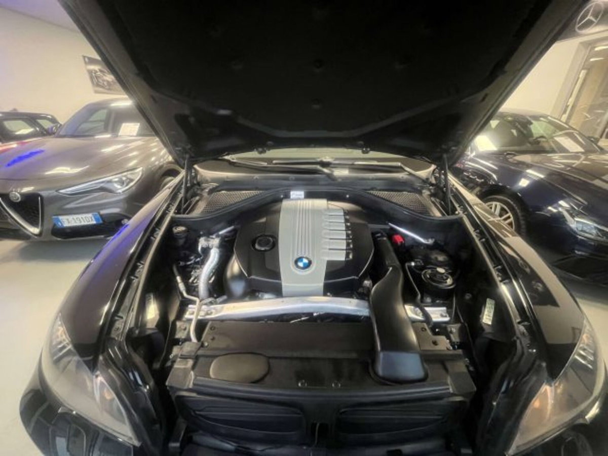 BMW X6 xDrive35d Futura (2)