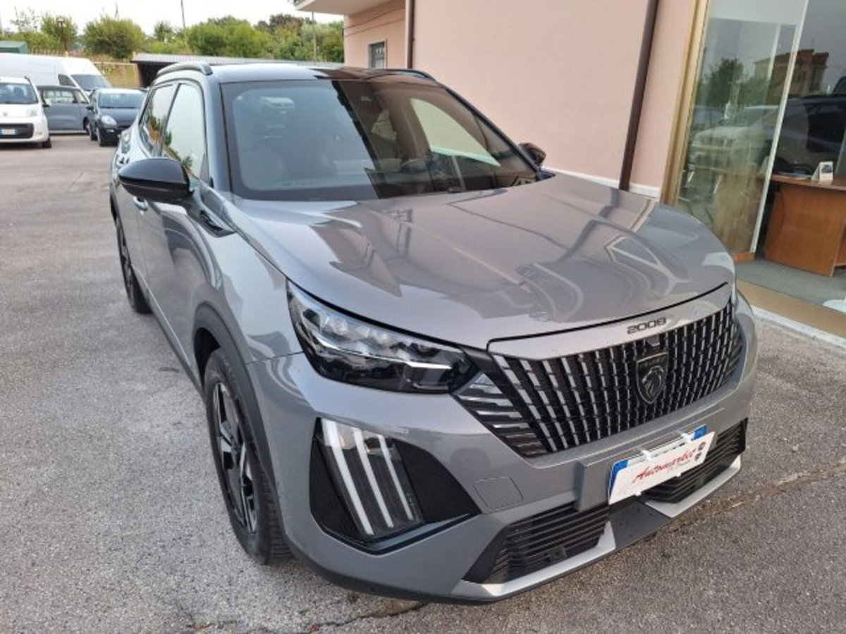 Peugeot 2008 BlueHDi 130 S&S EAT8 GT Pack (17)