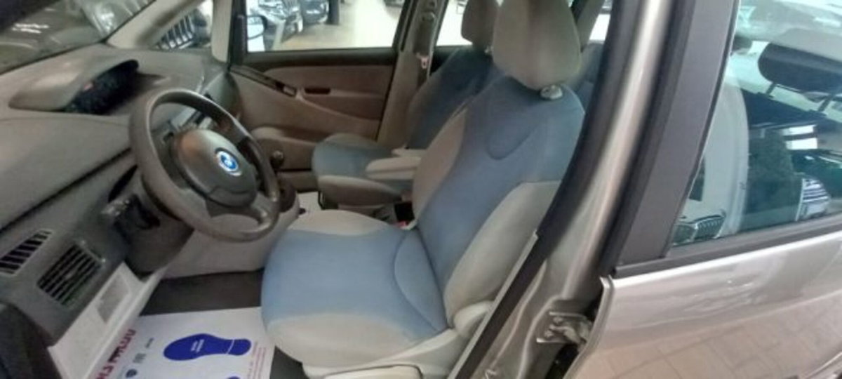 Fiat Idea 1.4 16V Dynamic (6)