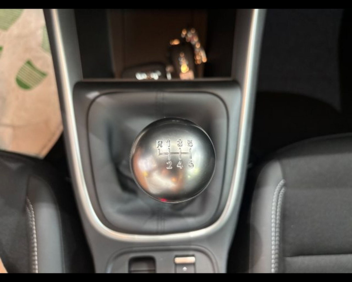 Jeep Avenger 1.2 turbo Altitude fwd 100cv (11)
