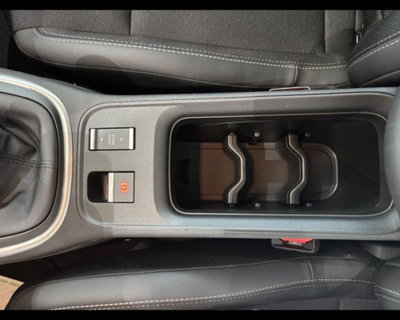 Jeep Avenger 1.2 turbo Altitude fwd 100cv (12)