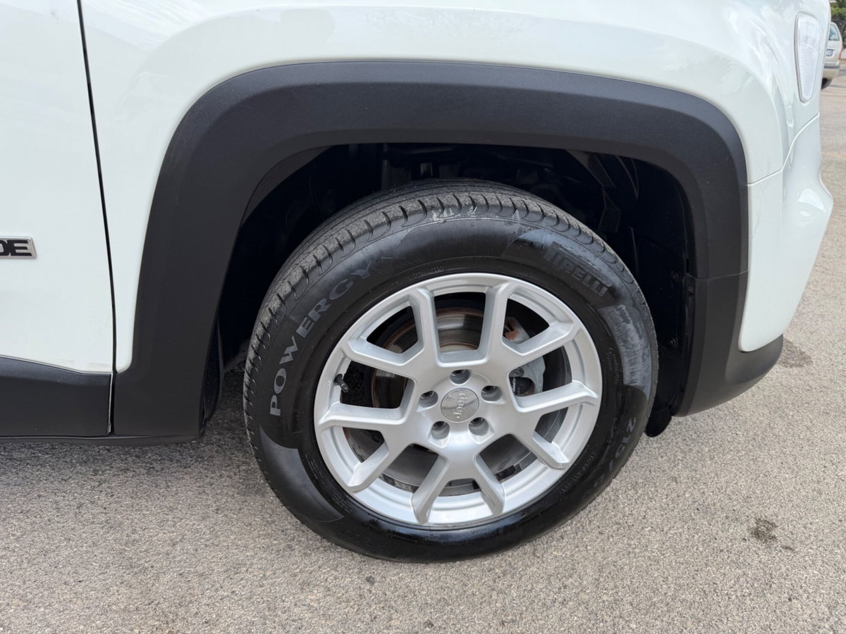 Jeep Renegade 1.6 Mjt 120 CV Limited (9)