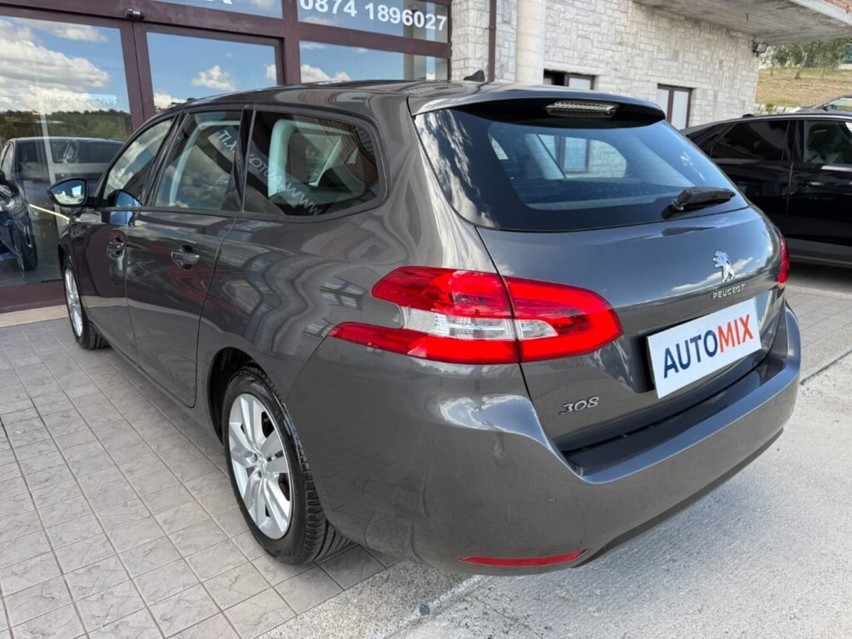 Peugeot 308 SW 1.5 bluehdi Business s&s 130cv eat8 (11)