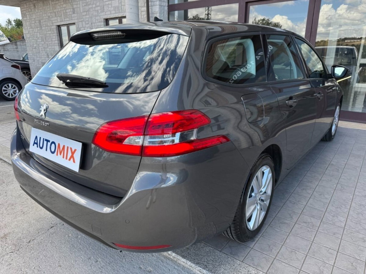 Peugeot 308 SW 1.5 bluehdi Business s&s 130cv eat8 (12)