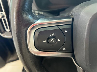 Volvo XC40 D3 AWD Geartronic R-design (10)