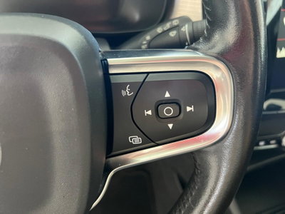 Volvo XC40 D3 AWD Geartronic R-design (11)
