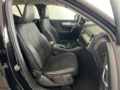 Volvo XC40 D3 AWD Geartronic R-design (20)