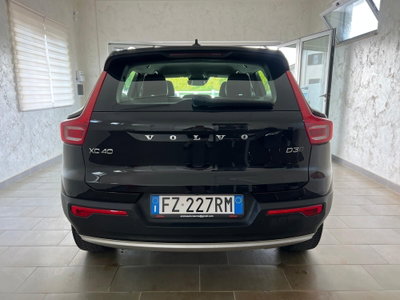 Volvo XC40 D3 AWD Geartronic R-design (5)