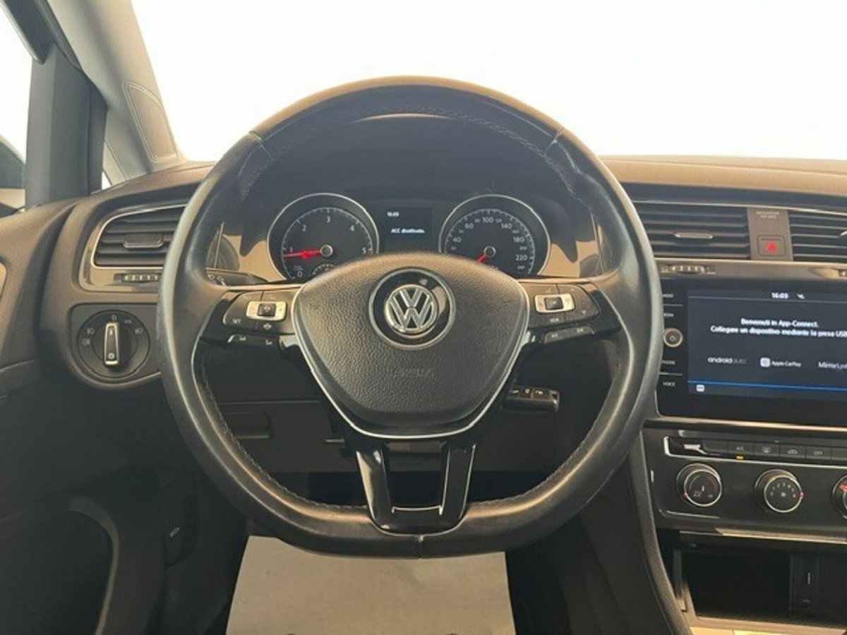 Volkswagen Golf 2.0 TDI 5p. Executive BlueMotion Technology (16)