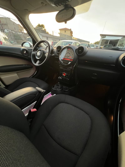 MINI Mini Countryman 2.0 Cooper D Countryman Automatica (18)