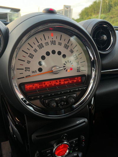MINI Mini Countryman 2.0 Cooper D Countryman Automatica (19)