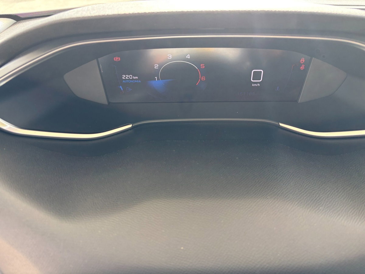 Peugeot 308 BlueHDi 130 S&S Business (12)