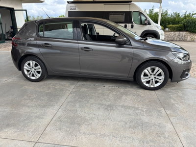 Peugeot 308 BlueHDi 130 S&S Business (4)