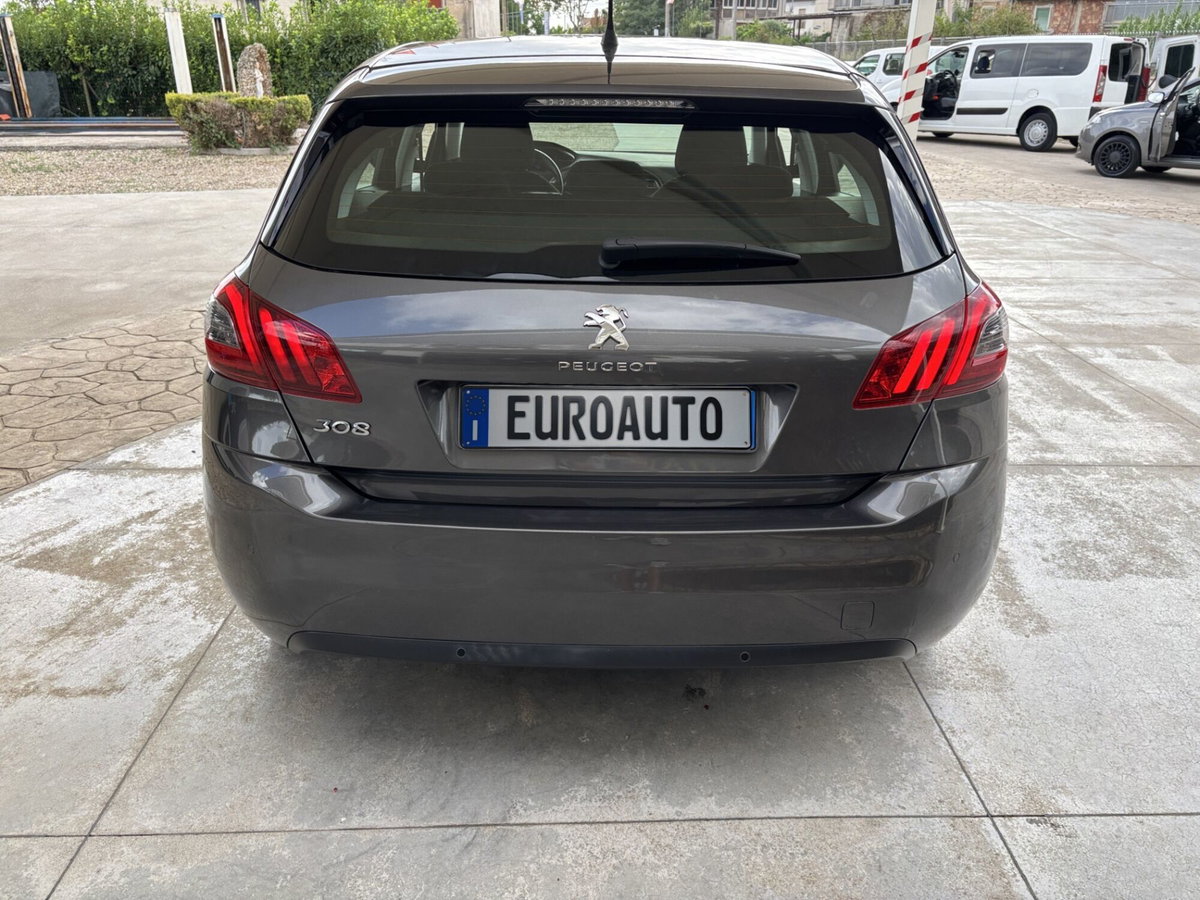 Peugeot 308 BlueHDi 130 S&S Business (5)